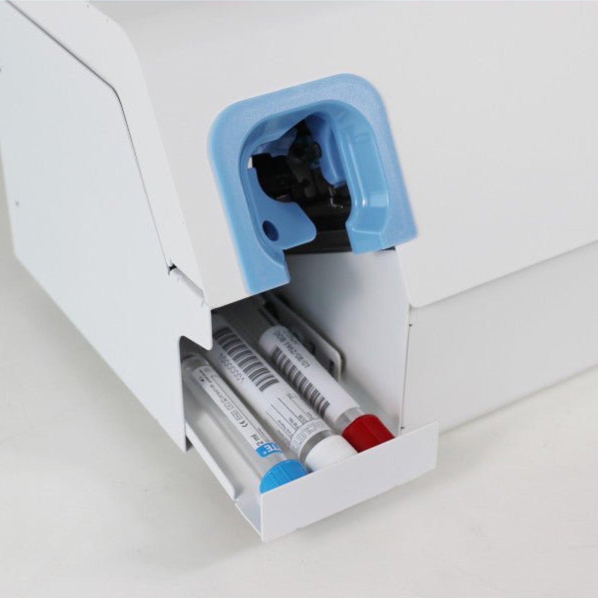 Top Laboratory Test Tube Labeler Solutions for Efficiency and Accuracy - McAuley Labels