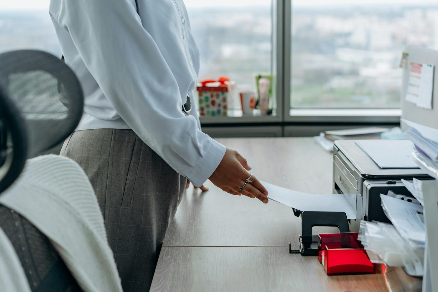 Best Asset Label Printer for IT & Facilities 2026 - McAuley Labels
