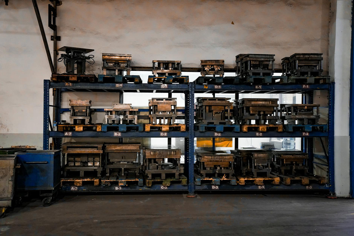 Best Heavy-Duty Asset Tags for Warehouses 2026 - McAuley Labels