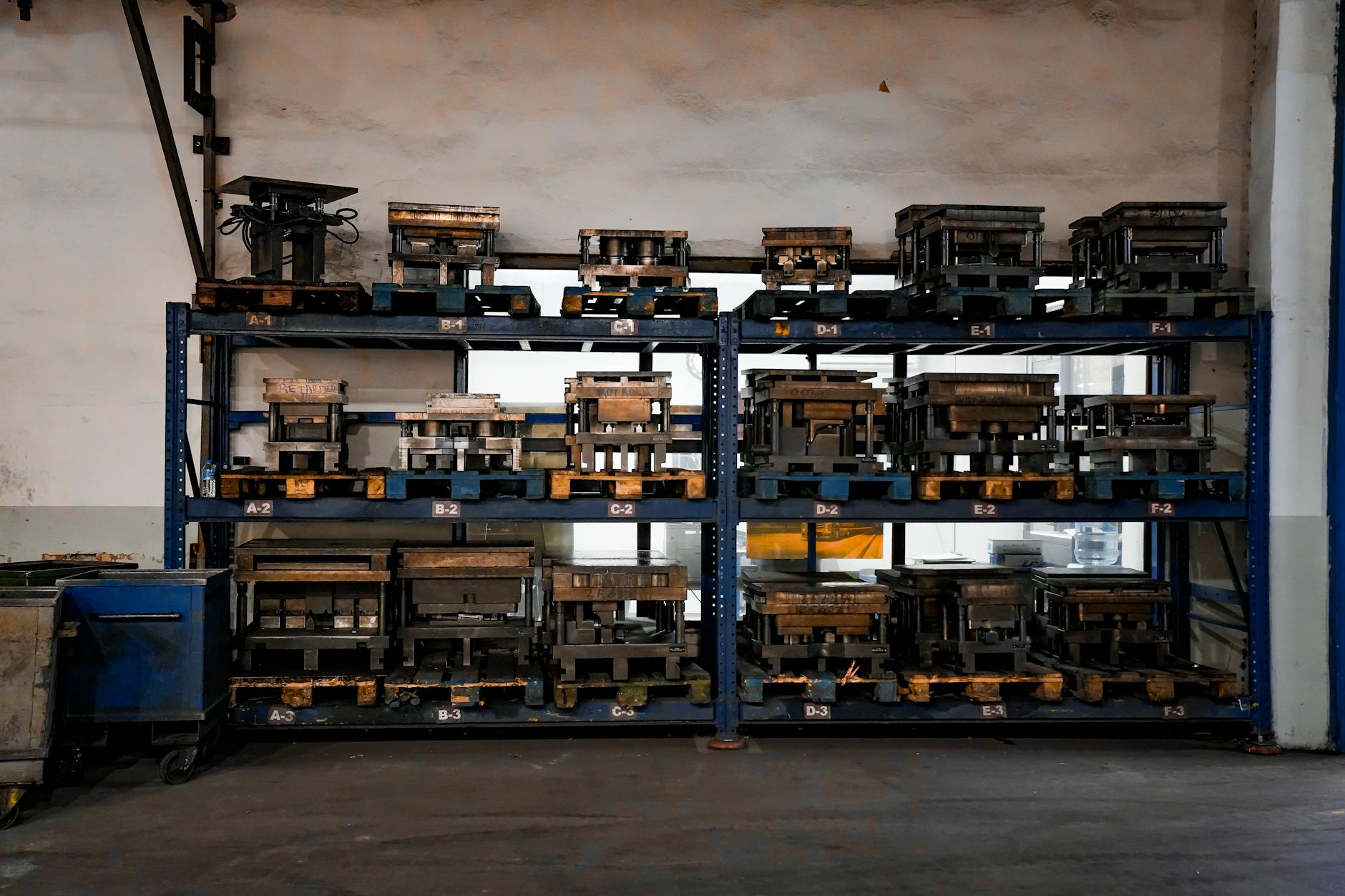 Best Heavy-Duty Asset Tags for Warehouses 2026 - McAuley Labels