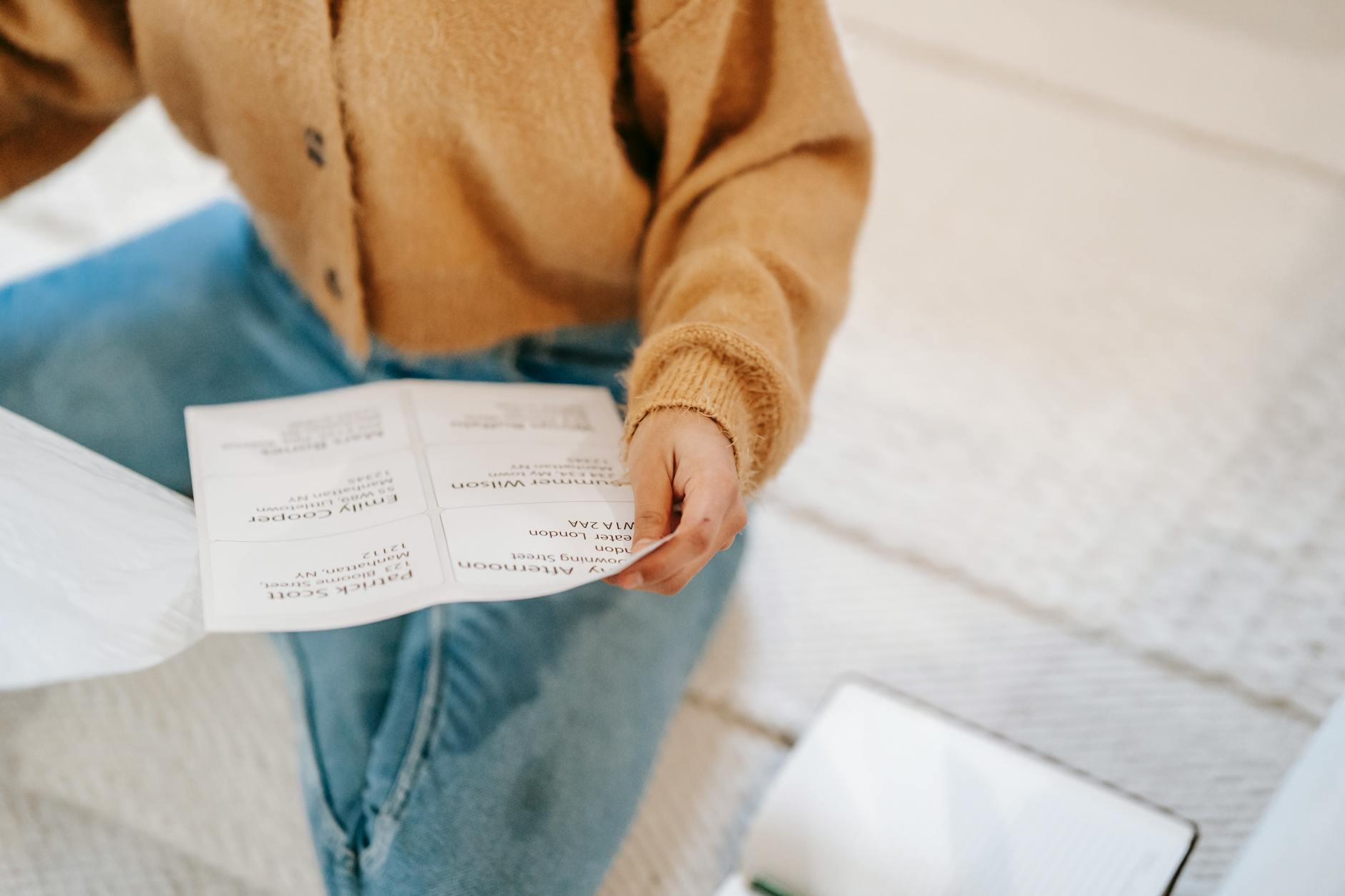 Does a Shipping Label Have to Be 4x6? (2026 Guide) - McAuley Labels