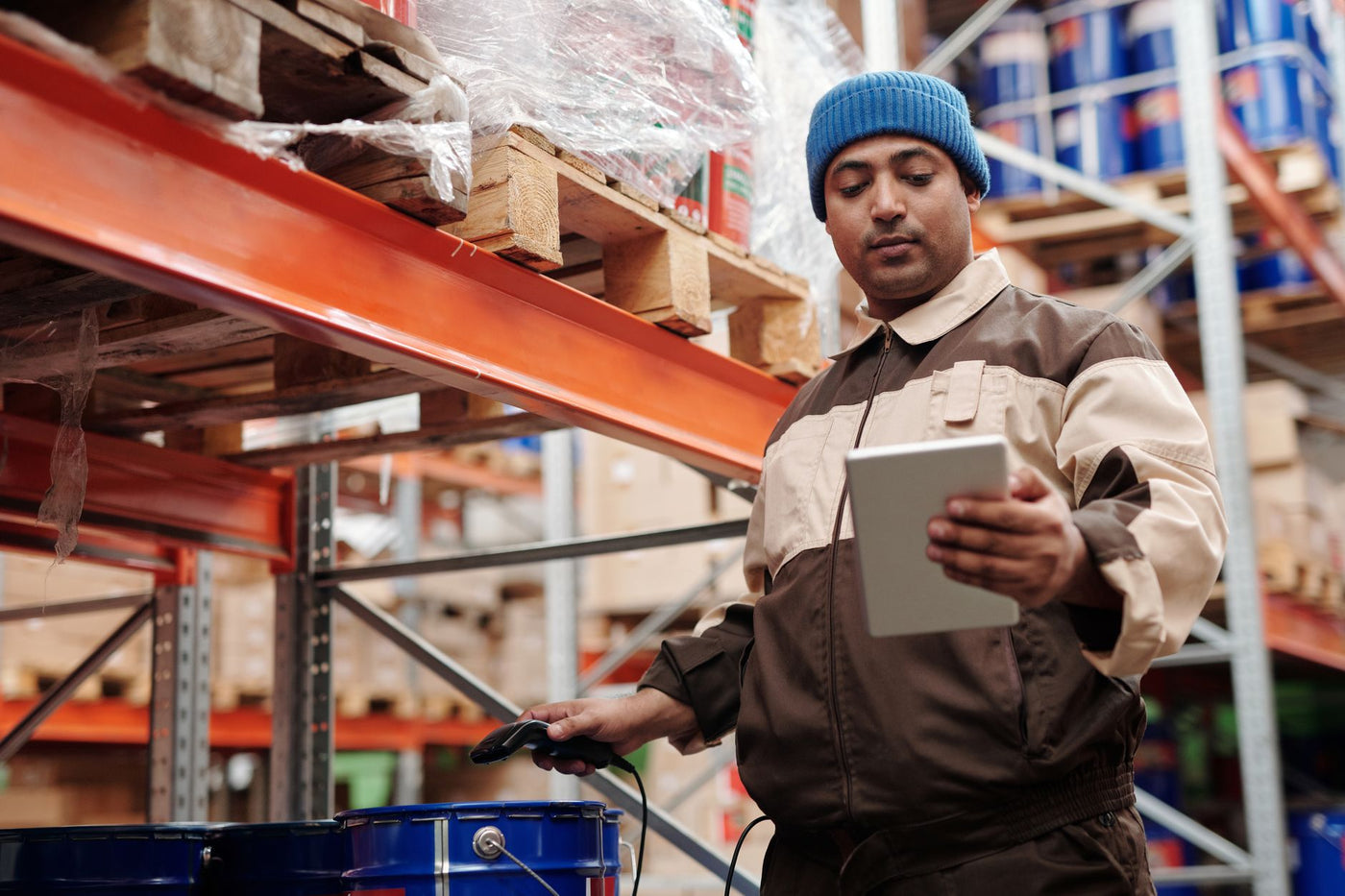 How to Create a Barcode Asset Tracking System (2026) - McAuley Labels