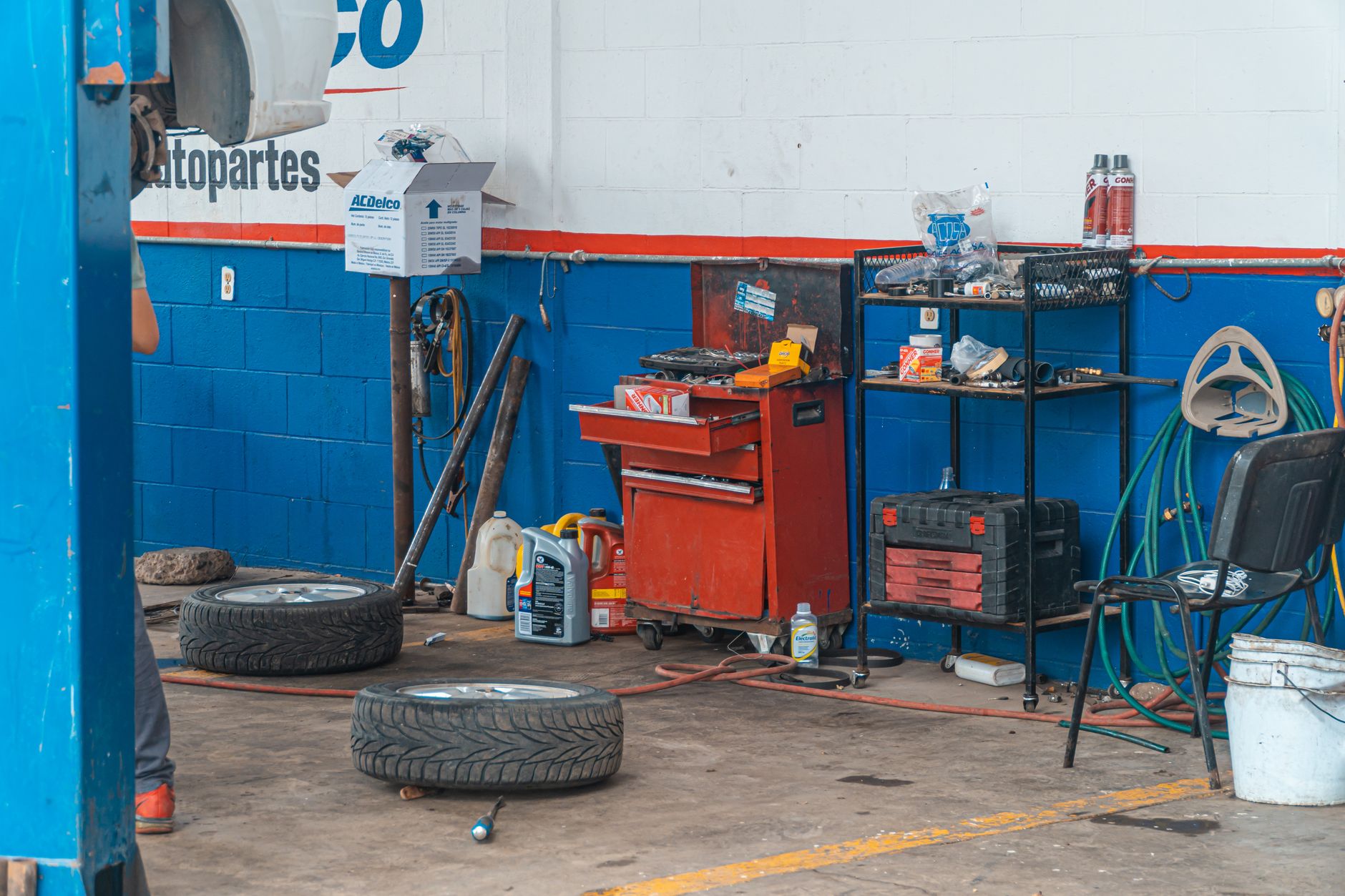 Oil Change Stickers for Tire Shops: Best Options 2026 - McAuley Labels